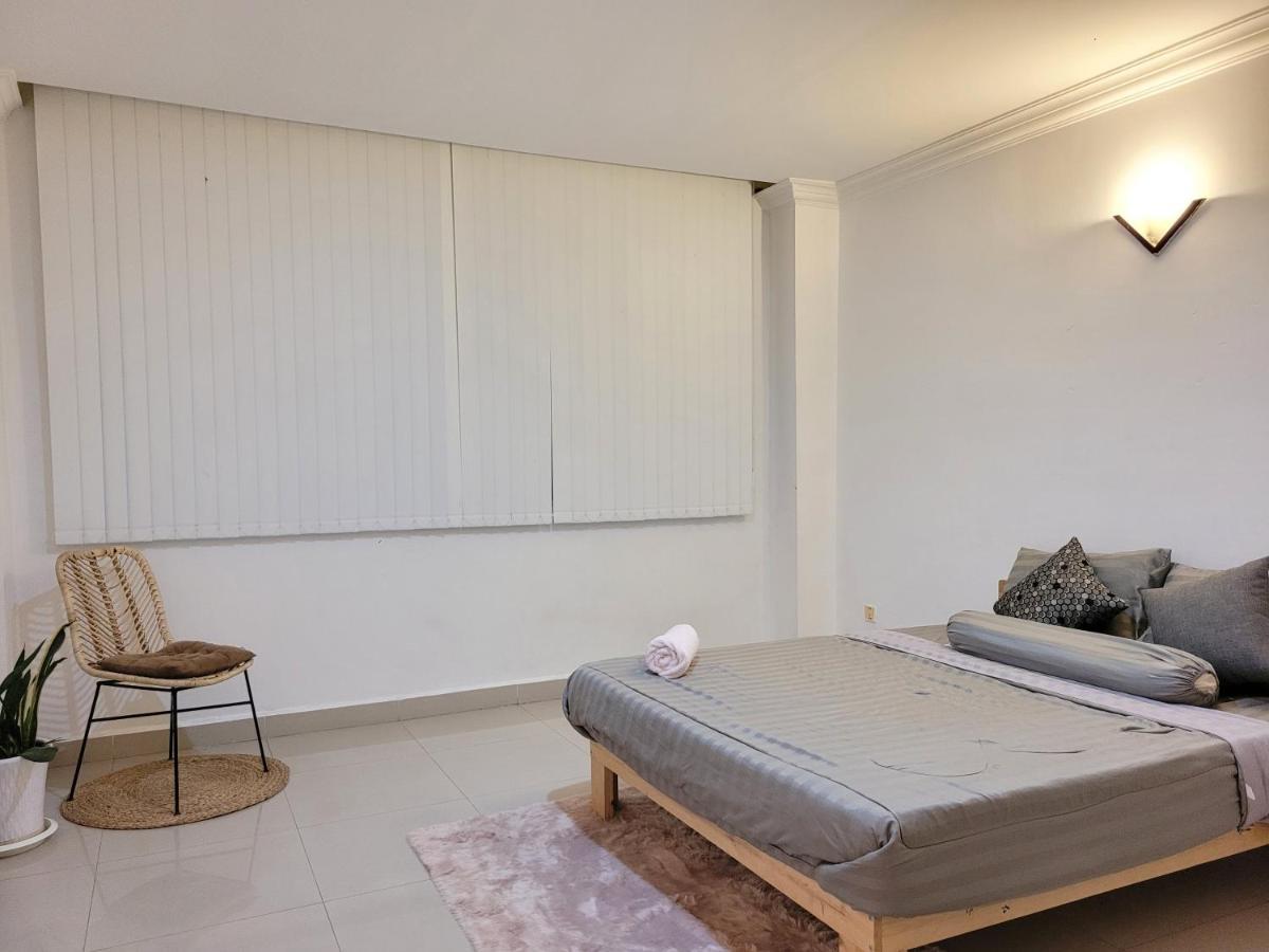 Yana House Phnom Penh 호텔 외부 사진